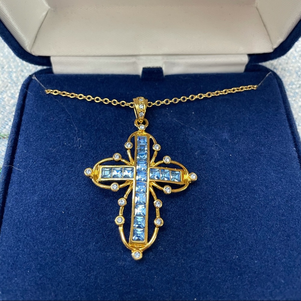 Camrose & Cross Jacqueline Bouvier Kennedy Cross Necklace